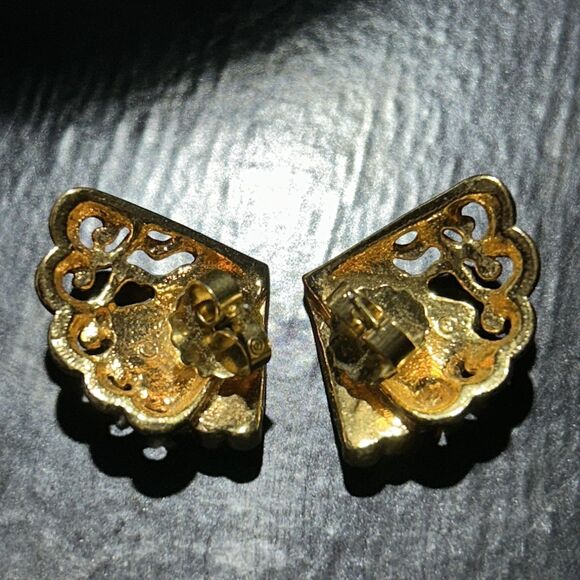 Vintage 1" Avon Gold Tone Clear Rhinestones Fan Pierced Post Earrings - Picture 5 of 5